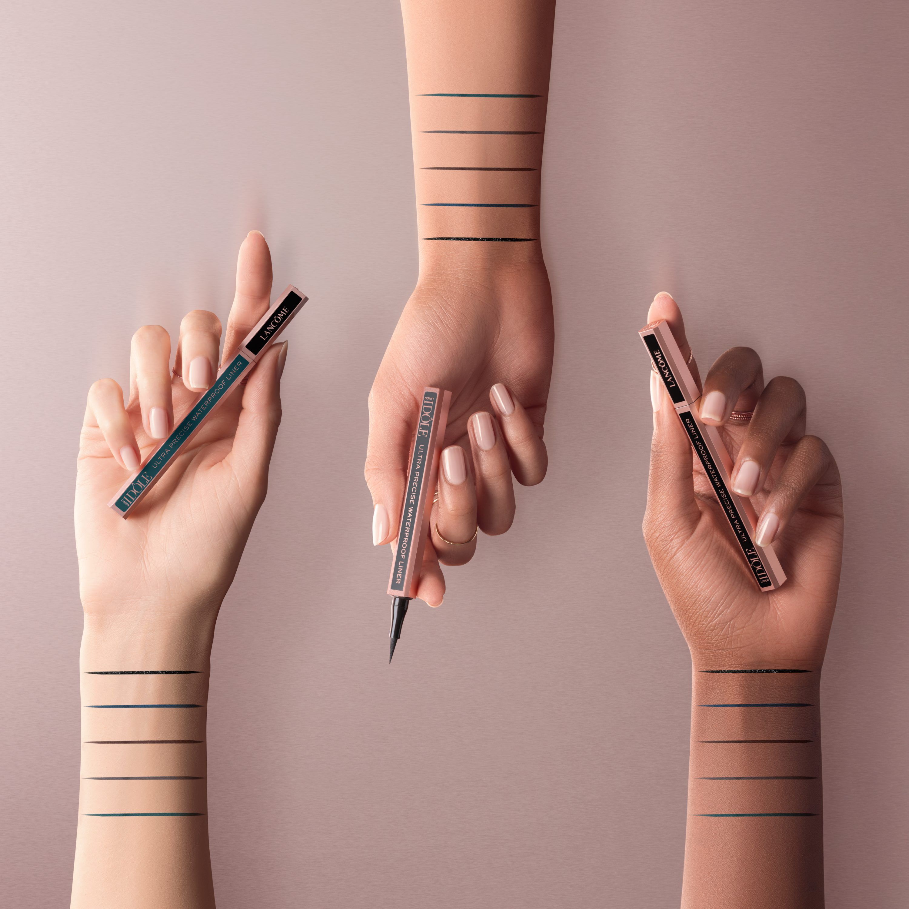 LASH IDOLE LINER
