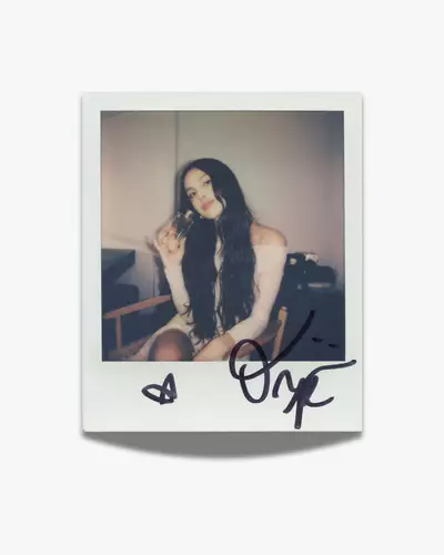 Olivia Rodrigo kampanykepe az Idole szamara