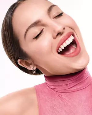 Olivia Rodrigo – Hidratalt bőr – Lancome