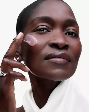 Lancome szepsegvizual az anti-age bőrapolashoz – illusztracio